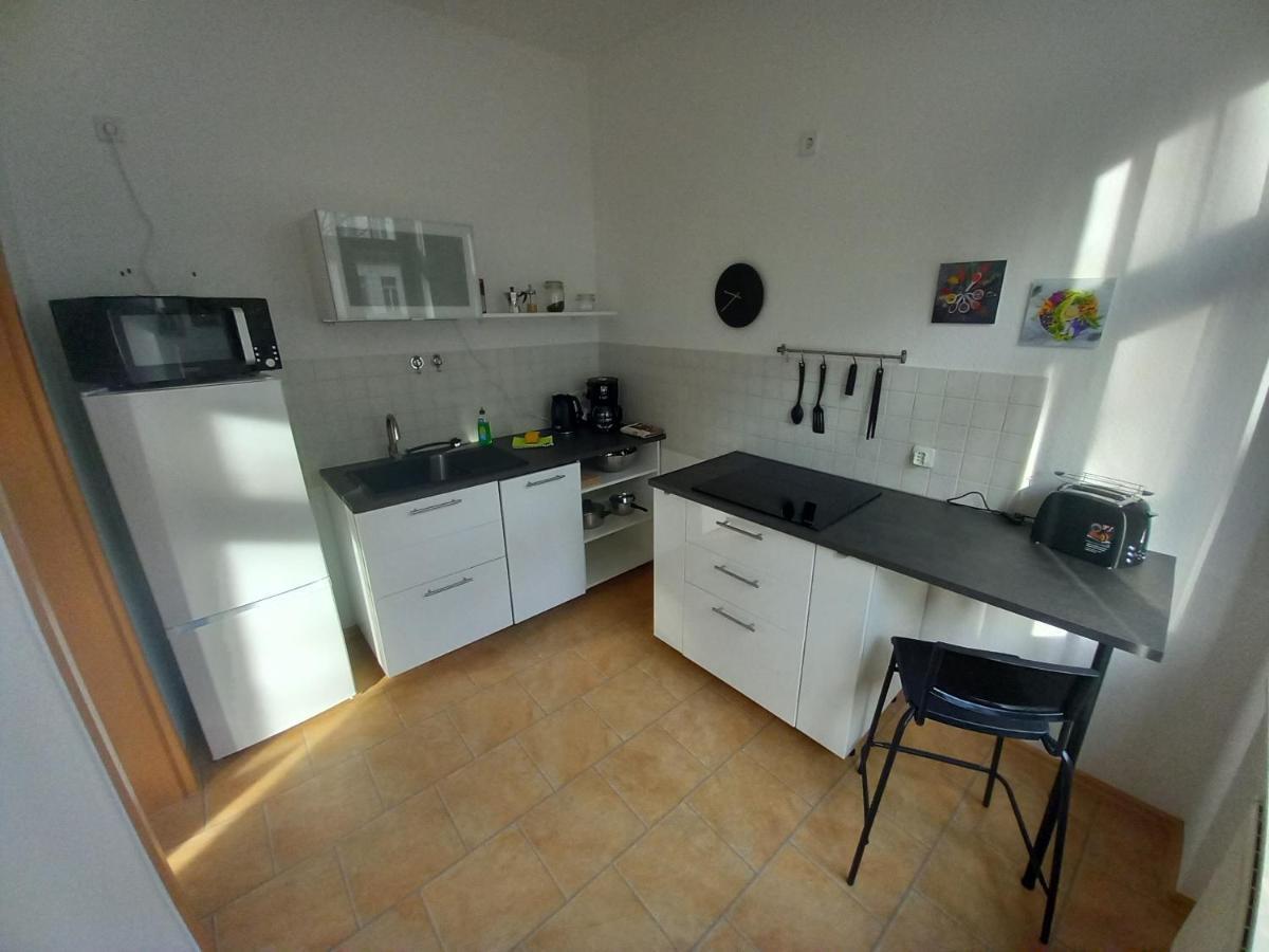 Im Gruenderzeitviertel Mit Stellplatz Apartamento